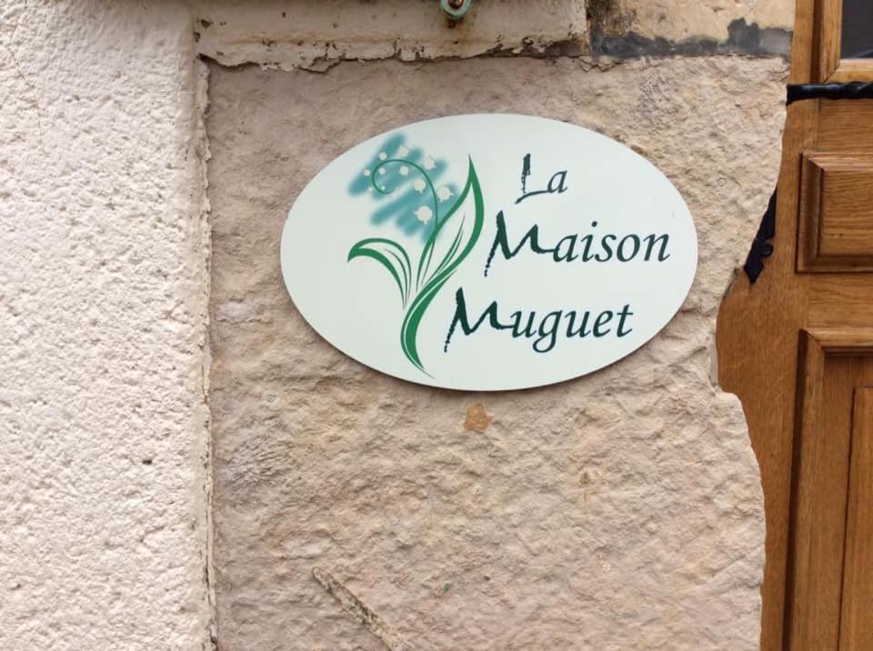 La Maison Muguet Civray  Exterior photo